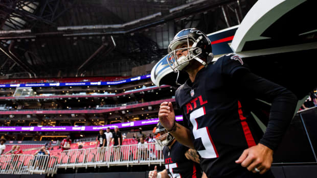 AJ McCarron, Atlanta Falcons